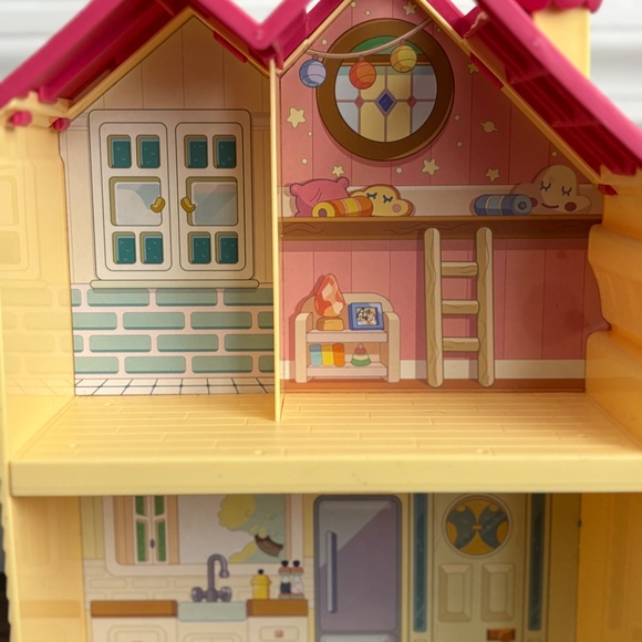 BLUEY Mini HOME Playset Compact House Playset w/ FAMILY 4 FIGURES! Mum Mom Dad - Picture 8 of 15